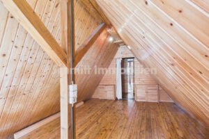 Gebäude 2 - DG - Schlafzimmer