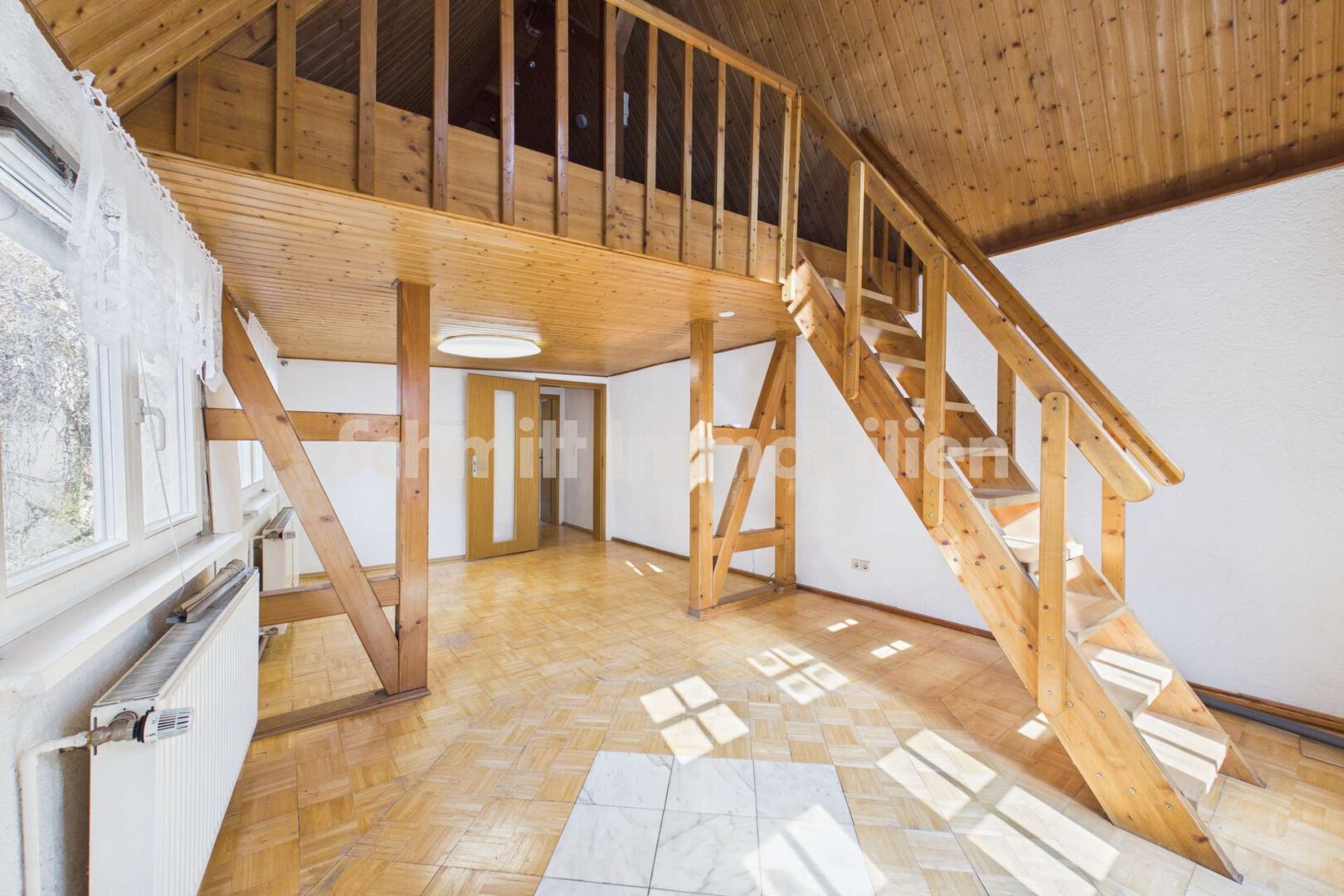 Gebäude 2 - OG - Wohnzimmer