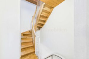 OG - Treppe zum DG