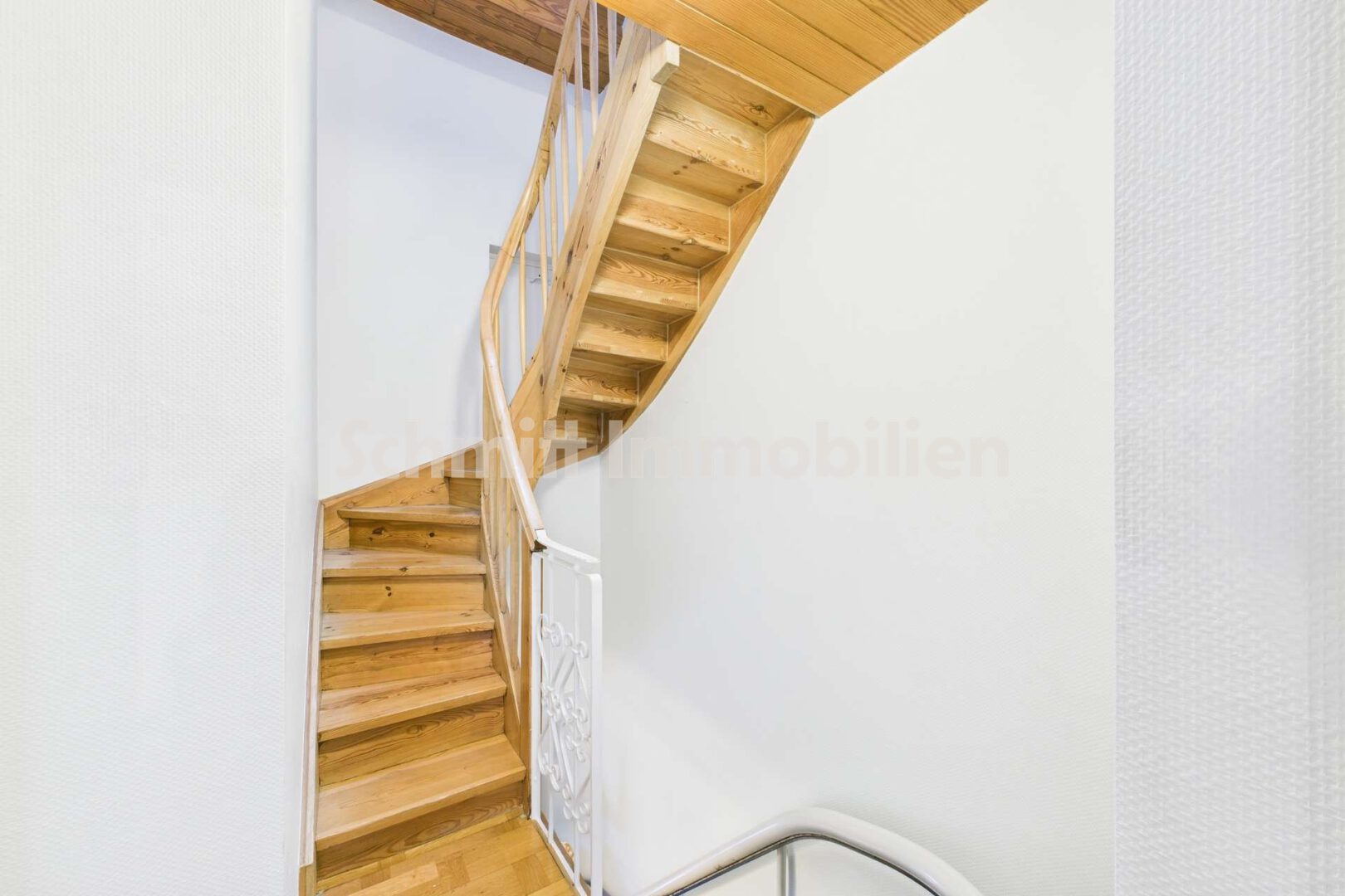 OG - Treppe zum DG